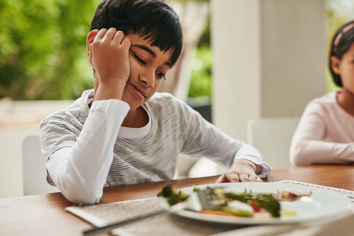 How to deal with hangry kids and reduce the chances of it