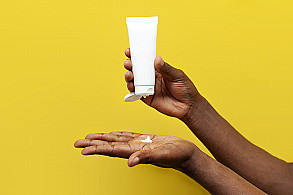 Apply sunscreen today (and every day) — even if it's cloudy featured image
