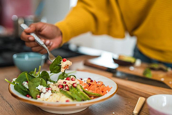 Mediterranean and plant-based diets might keep you regular featured image