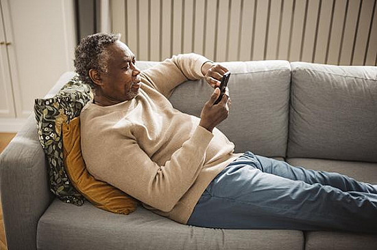 Reclining and lying down: More risky than sitting for heart health? featured image