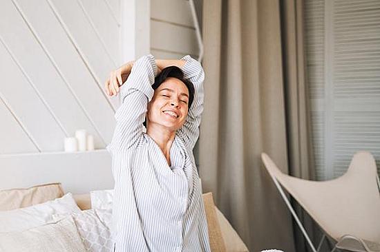 Seven hours of sleep linked to better blood sugar regulation featured image