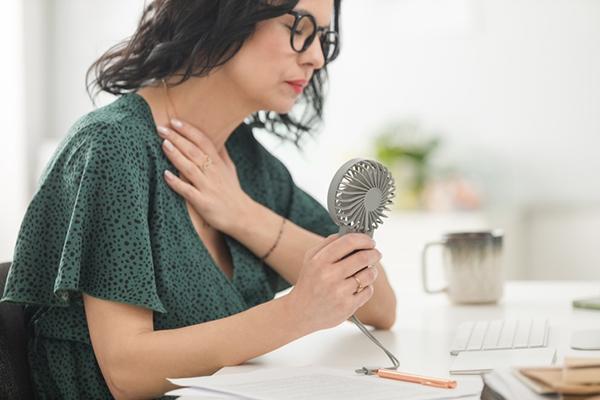 Premature menopause linked to higher lifetime risk of heart disease