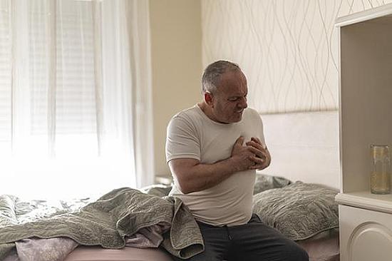 Why are heart attacks more common in the morning? featured image