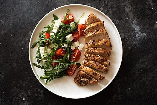 Is poultry a good source of protein? featured image