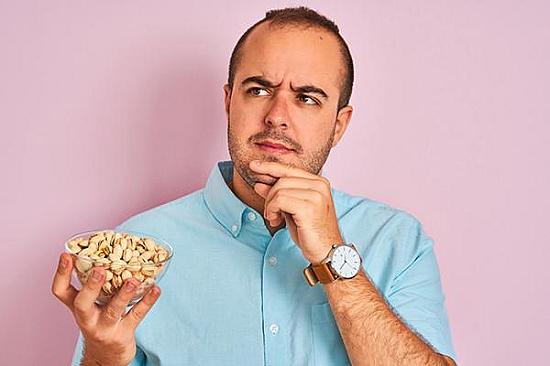 Do I really need to avoid nuts, seeds, and popcorn if I have diverticulitis? featured image
