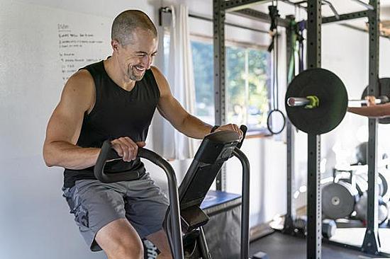 The most effective types of exercise to lower blood pressure featured image