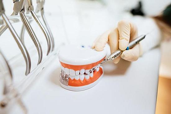 What medications should you stop before a dental procedure? featured image