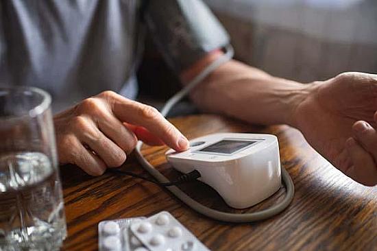 When should you take your blood pressure medicine for the best effect? featured image