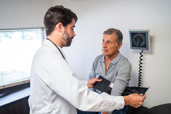 Do thyroid conditions cause high blood pressure?