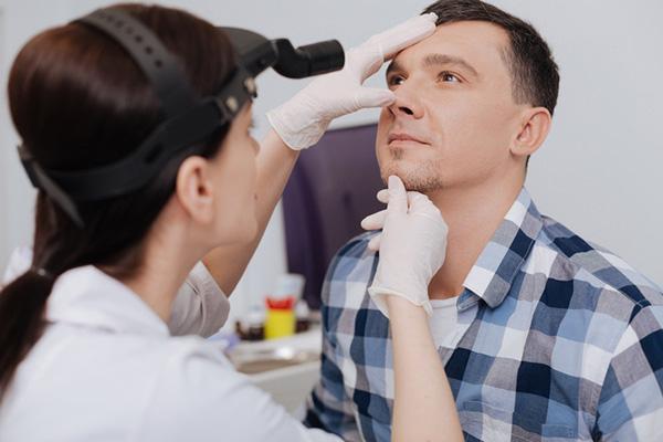 Could a lost sense of smell signal a health problem?