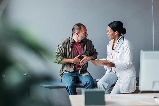 Is there a link between fatty liver and high blood sugar? featured image