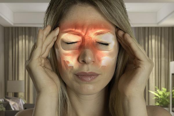 What signs point to a bacterial sinus infection?