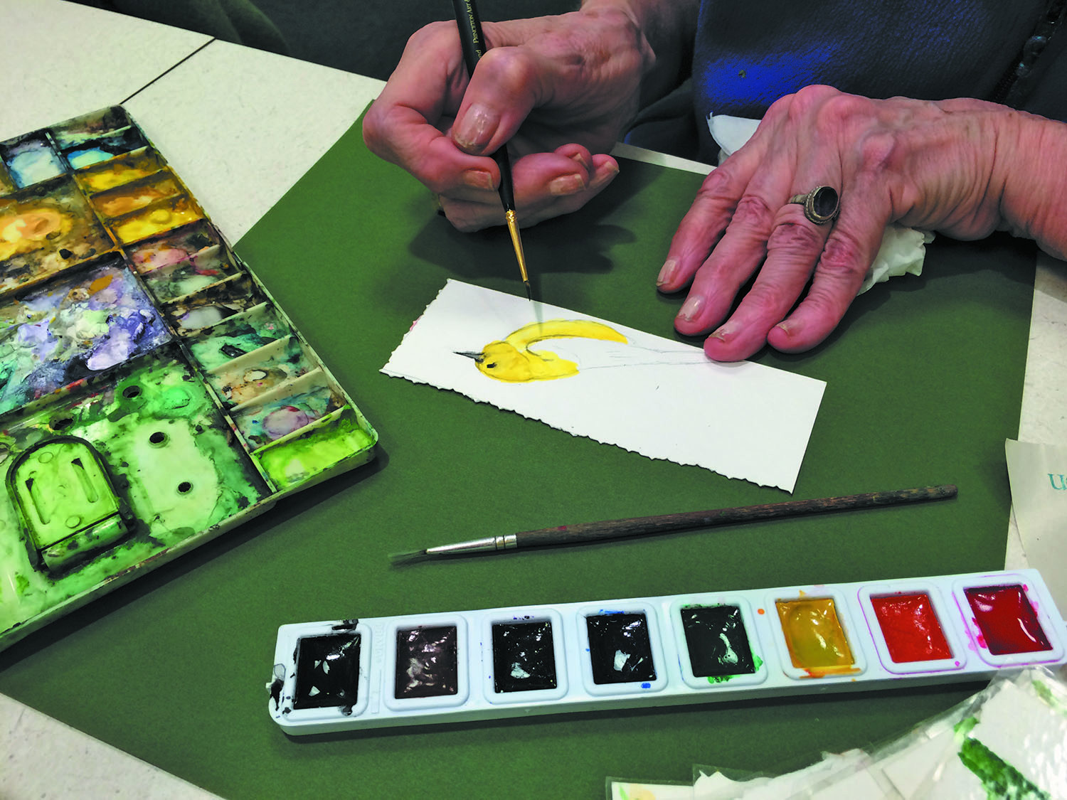 Physical Benefits of Arts and Crafts for Elderly Adults