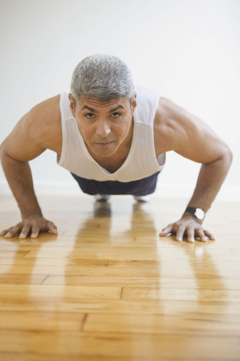 Most Americans Struggle to Do Just 5 Pushups, New Survey Finds