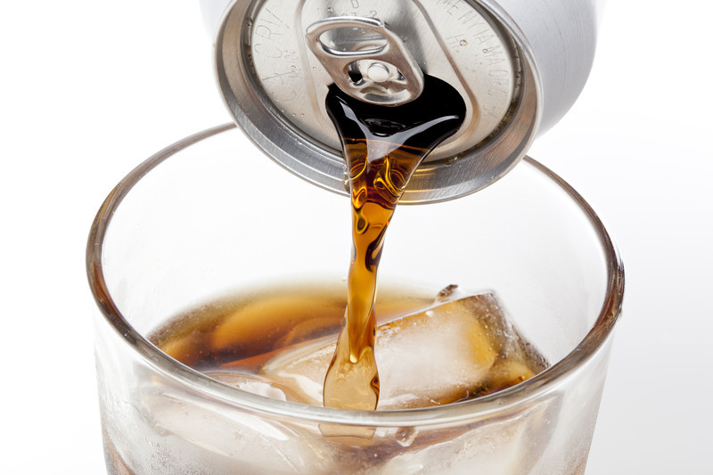 Sugary soda and juice can boost blood pressure, weight