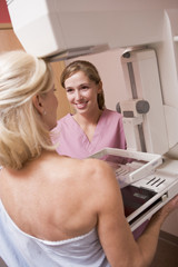 Study backs mammograms for women 50 to 69