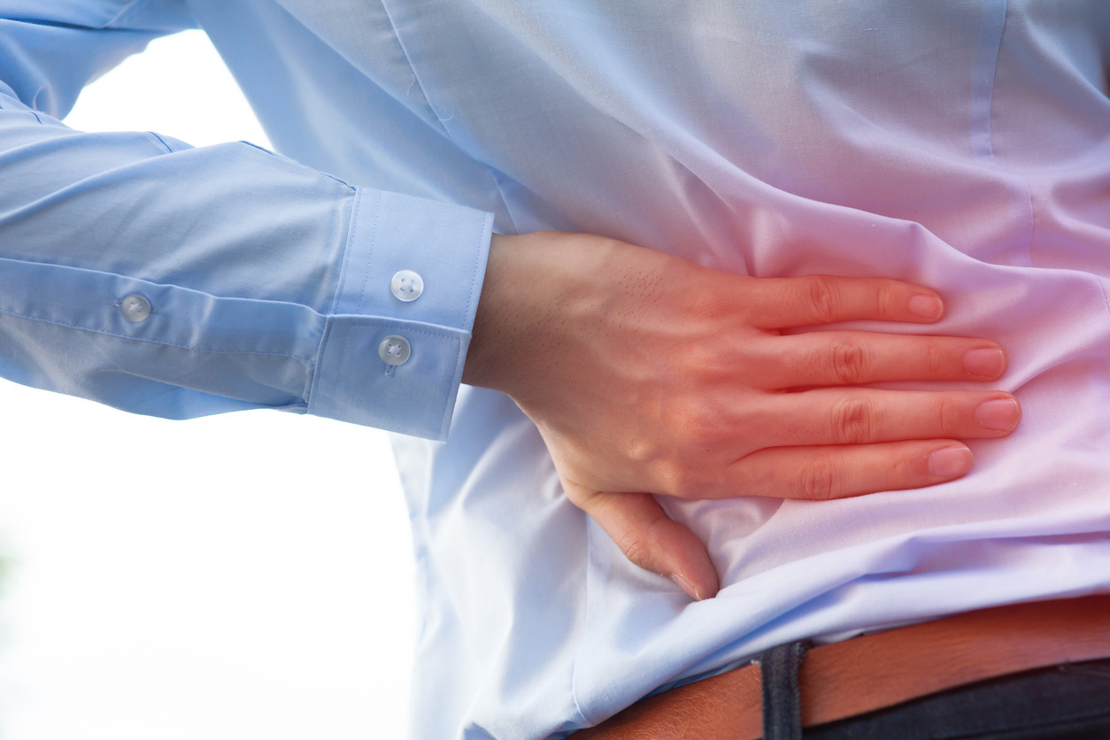 rESWT, NSAIDs or both? Which approach works best when treating low back pain?