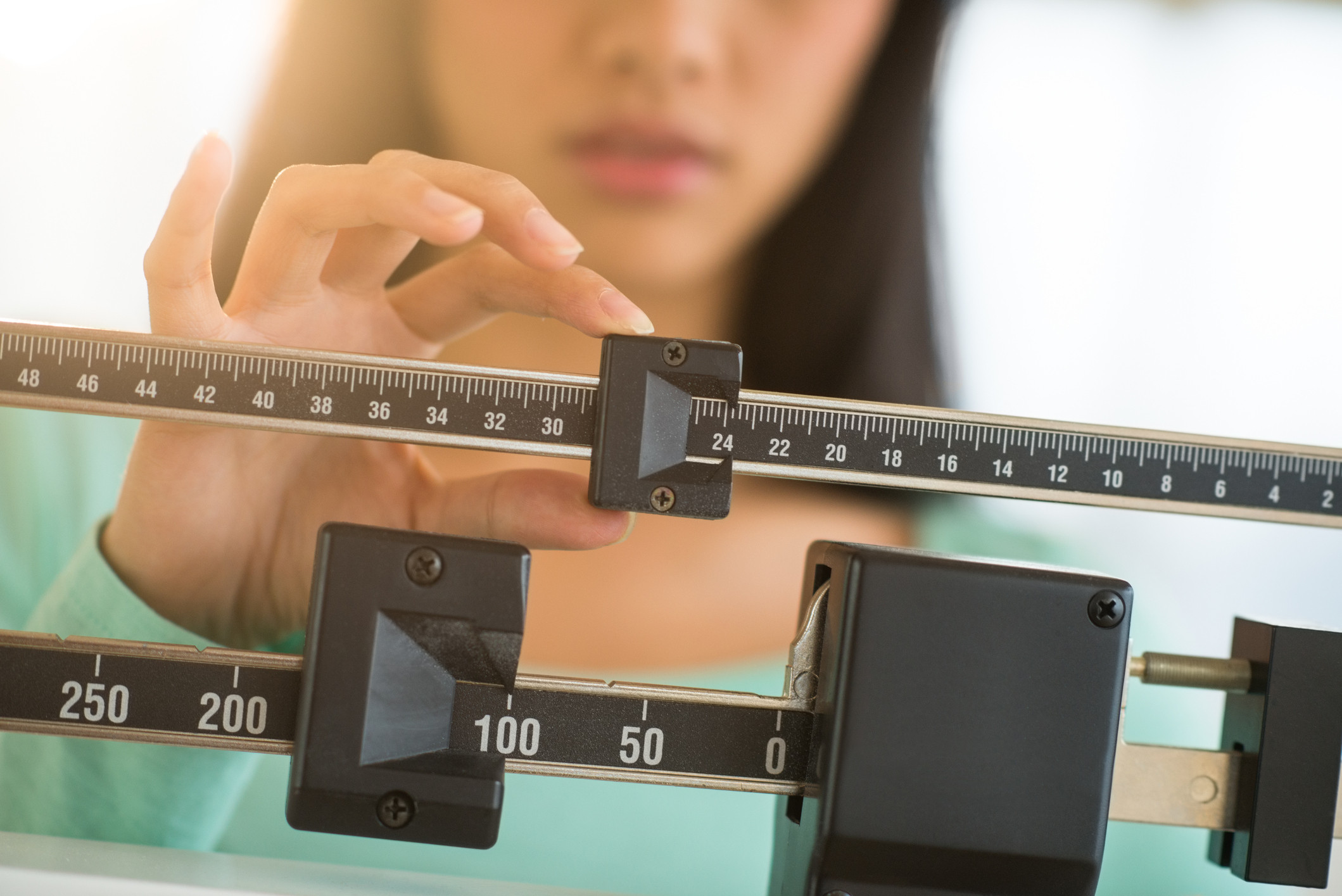 What's The Best Way To Track Weight Loss: A Measuring Tape Or Scale?