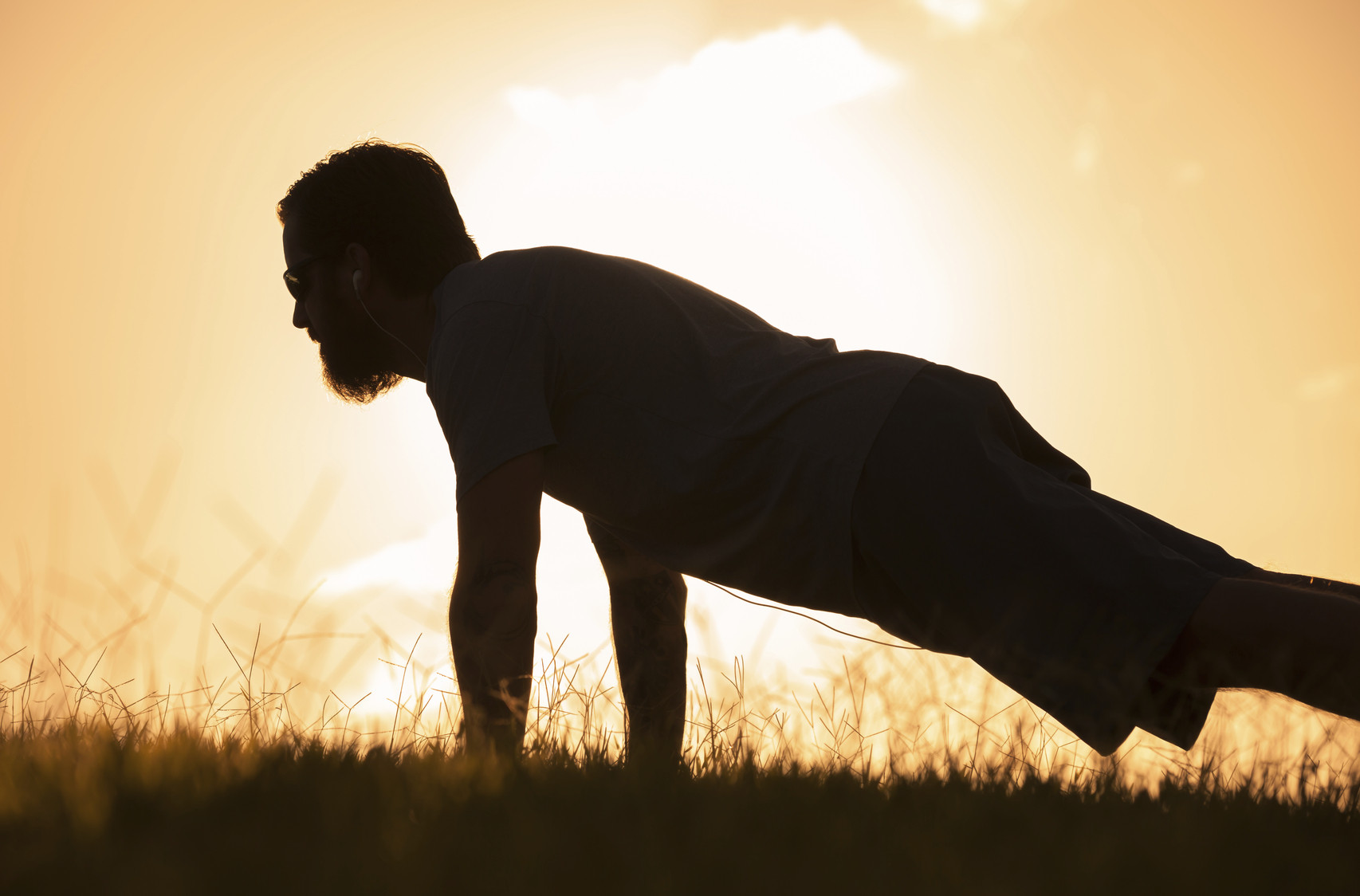 What happens when I do push-ups every day? - Quora